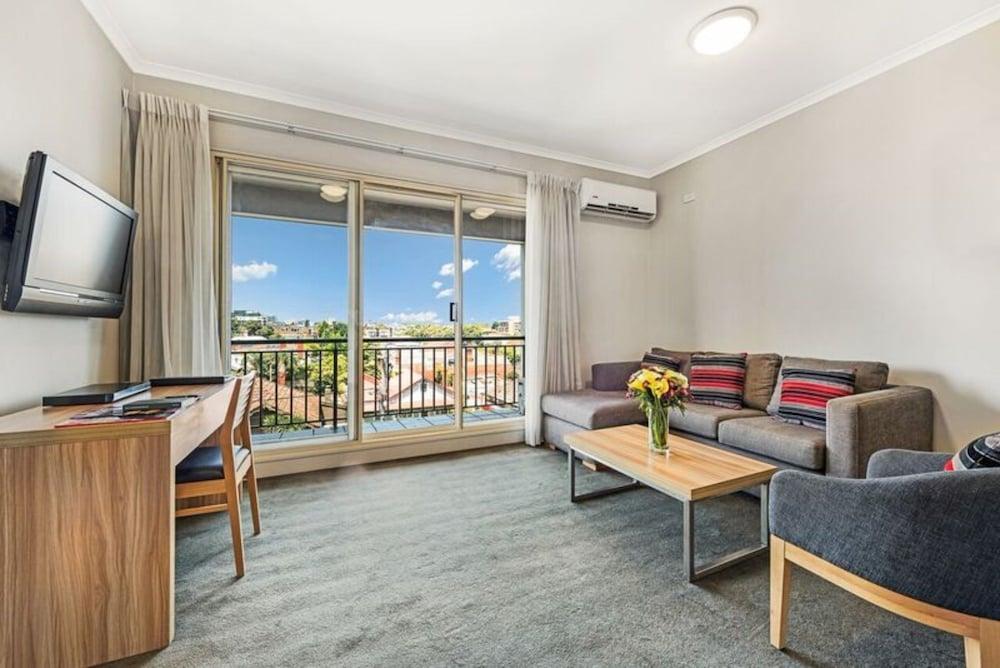 Punt Road Apartment Hotel Melbourne Eksteriør billede