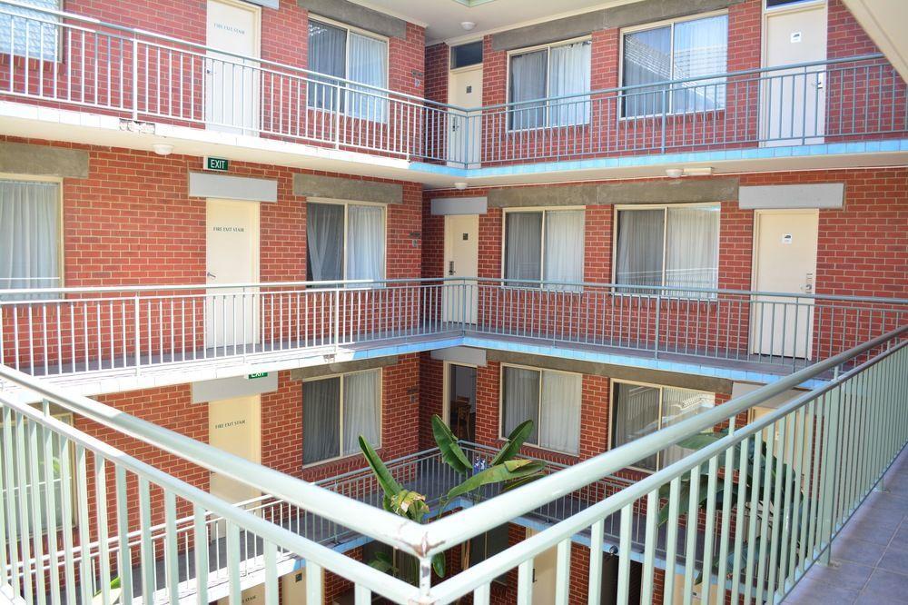 Punt Road Apartment Hotel Melbourne Eksteriør billede