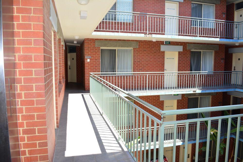 Punt Road Apartment Hotel Melbourne Eksteriør billede
