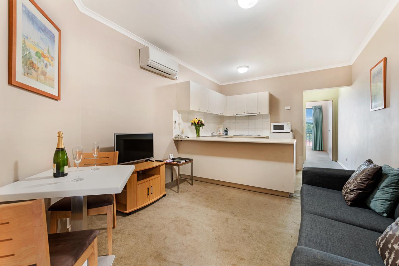 Punt Road Apartment Hotel Melbourne Eksteriør billede
