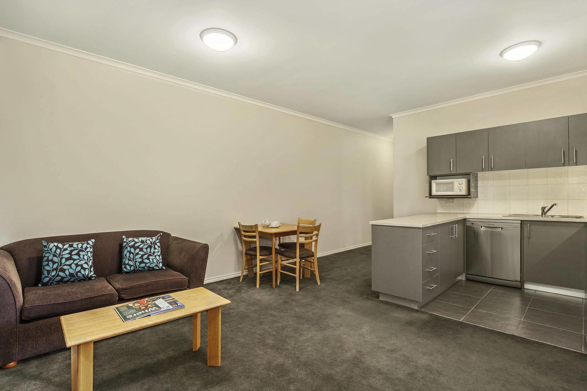Punt Road Apartment Hotel Melbourne Eksteriør billede
